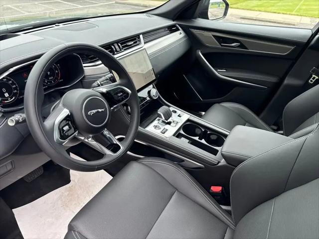 2025 Jaguar F-PACE R-Dynamic S P400 AWD Automatic