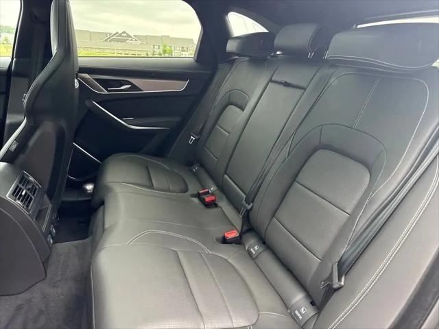 2025 Jaguar F-PACE R-Dynamic S P400 AWD Automatic