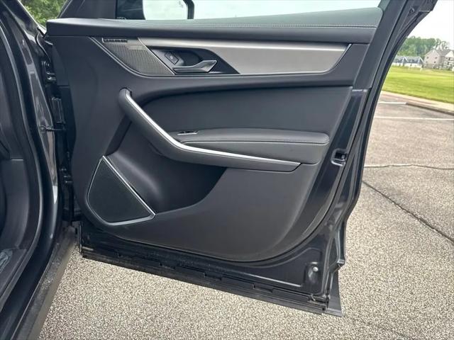 2025 Jaguar F-PACE R-Dynamic S P400 AWD Automatic