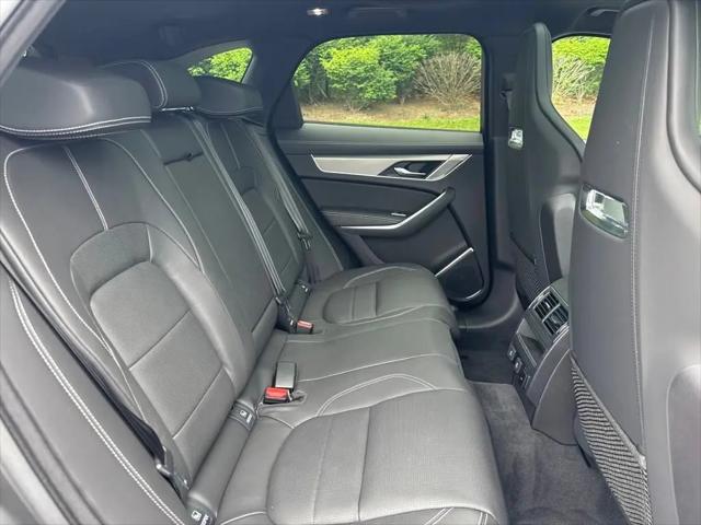 2025 Jaguar F-PACE R-Dynamic S P400 AWD Automatic
