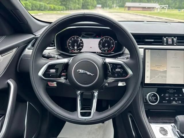 2025 Jaguar F-PACE R-Dynamic S P400 AWD Automatic