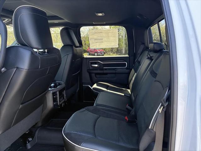 2026 Ram 3500 Laramie Crew Cab 4x4 8' Box