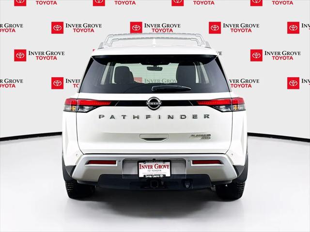 2024 Nissan Pathfinder Platinum 4WD