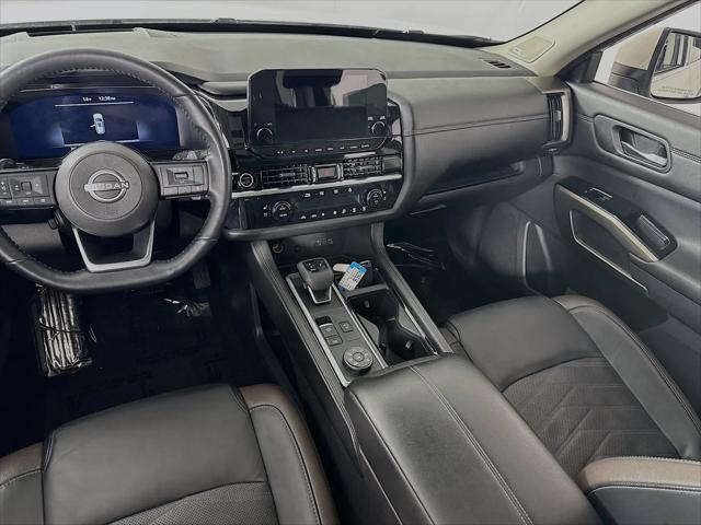 2024 Nissan Pathfinder Platinum 4WD