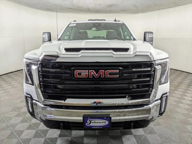 2026 GMC Sierra 3500HD Crew Cab, Long Bed, Pro Dual Rear Wheel, 4WD