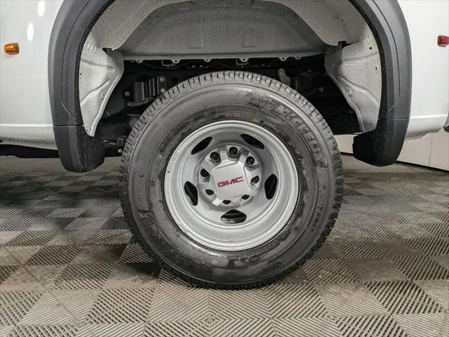 2026 GMC Sierra 3500HD Crew Cab, Long Bed, Pro Dual Rear Wheel, 4WD