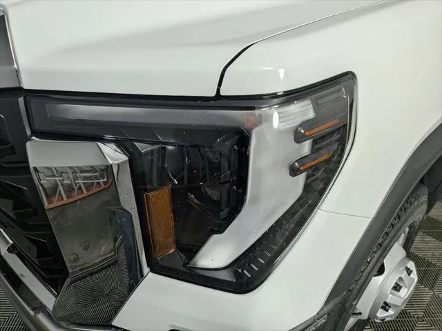 2026 GMC Sierra 3500HD Crew Cab, Long Bed, Pro Dual Rear Wheel, 4WD