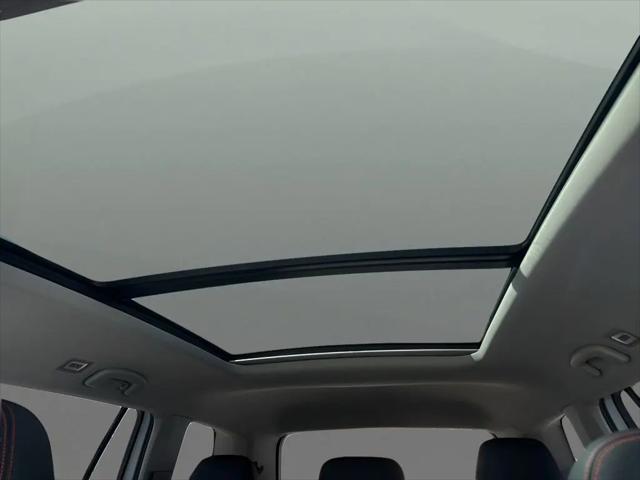 2026 Volkswagen Atlas Peak Edition