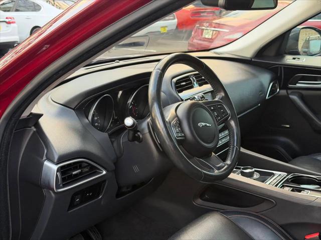 2017 Jaguar F-PACE 35t Prestige