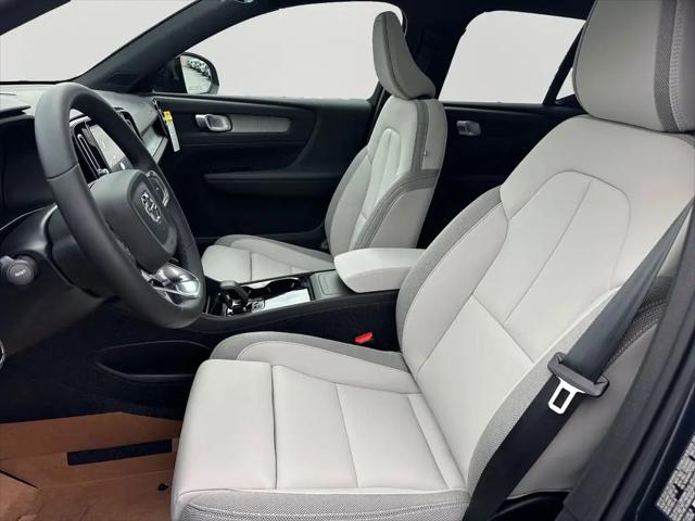 2026 Volvo EX40 Plus, Single Motor Extended Range, Fully electric