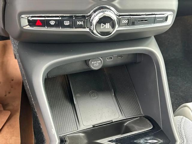 2026 Volvo EX40 Plus, Single Motor Extended Range, Fully electric