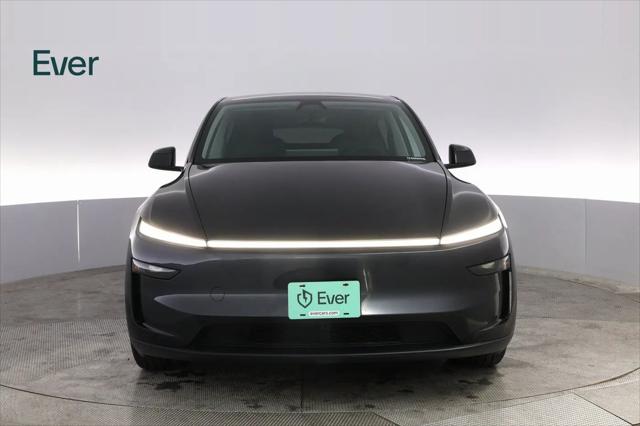 2026 Tesla Model Y Premium Rear-Wheel Drive