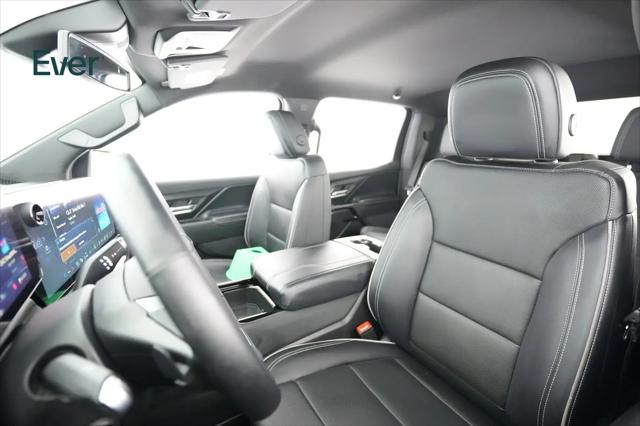 2025 Chevrolet Silverado EV LT