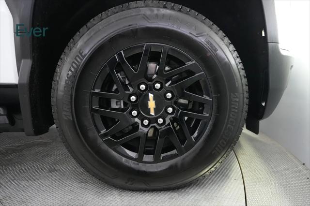 2025 Chevrolet Silverado EV LT