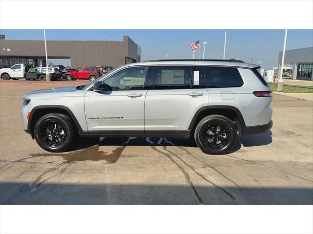 2026 Jeep Grand Cherokee L Altitude 4x2