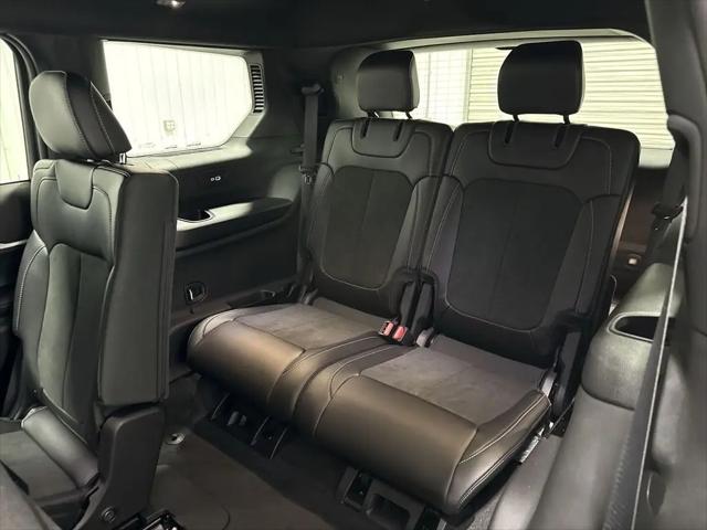 2026 Jeep Grand Cherokee L Altitude 4x2