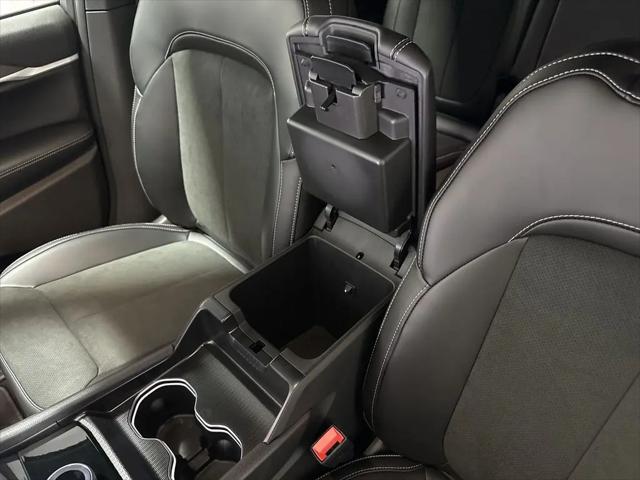 2026 Jeep Grand Cherokee L Altitude 4x2