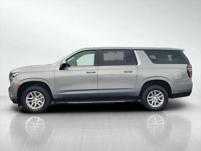 2024 Chevrolet Suburban 4WD LT