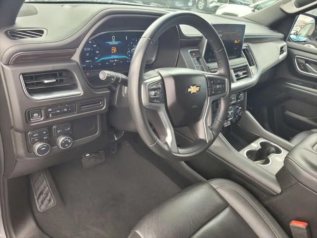 2024 Chevrolet Suburban 4WD LT