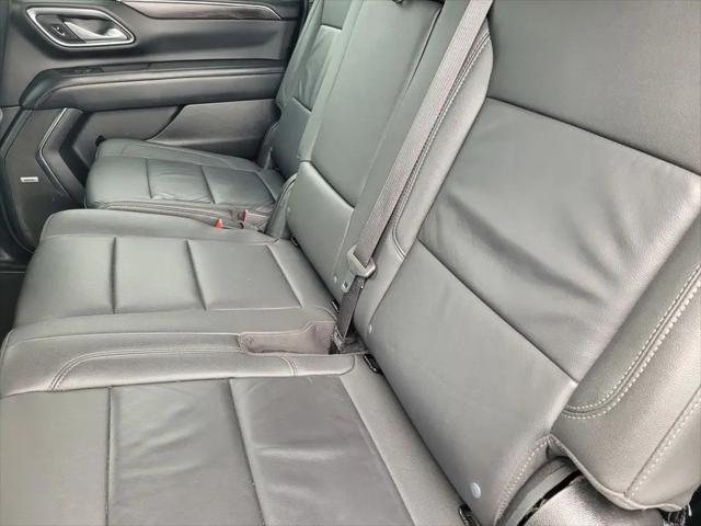 2024 Chevrolet Suburban 4WD LT