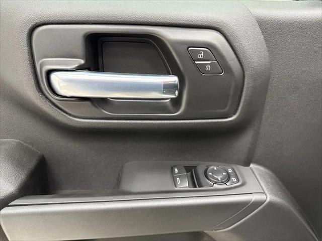 2026 GMC Sierra 1500 Regular Cab, Standard Bed, Pro, 4WD
