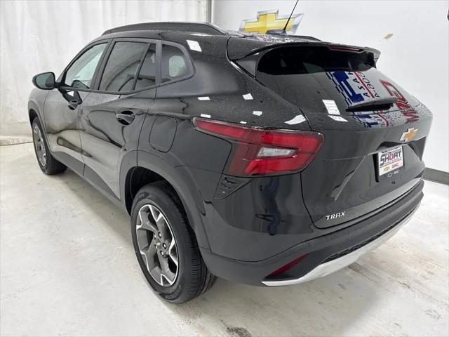 2026 Chevrolet Trax FWD LT