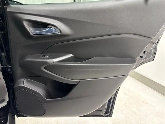 2026 Chevrolet Trax FWD LT