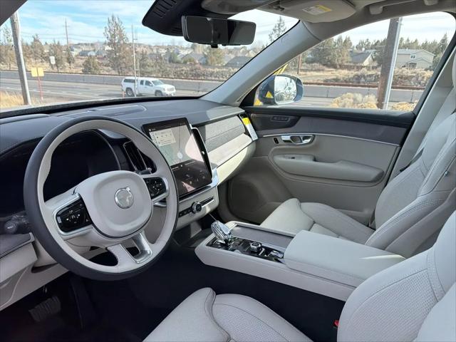 2026 Volvo XC90 Ultra, B6 AWD Gas (mild hybrid), Gasoline, Bright, 7 Seats