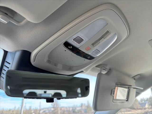 2026 Volvo XC90 Ultra, B6 AWD Gas (mild hybrid), Gasoline, Bright, 7 Seats