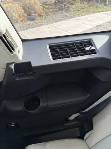 2026 Volvo XC90 Ultra, B6 AWD Gas (mild hybrid), Gasoline, Bright, 7 Seats