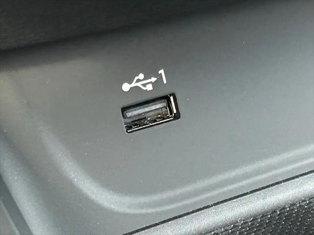 2023 Audi A4 Premium 40 TFSI quattro S tronic