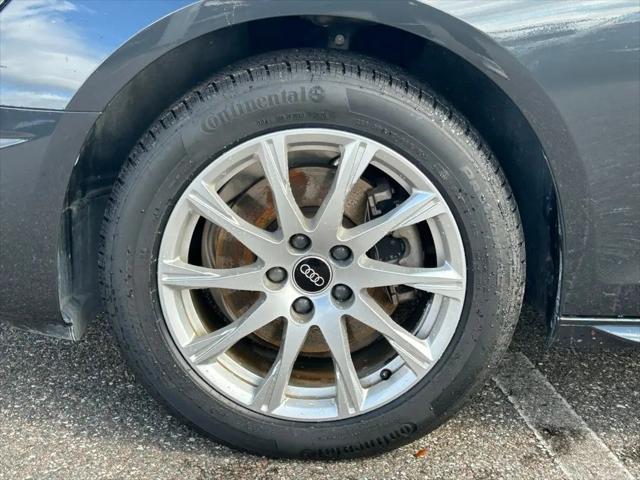 2023 Audi A4 Premium 40 TFSI quattro S tronic