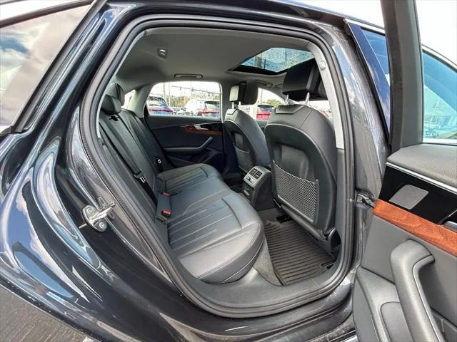 2023 Audi A4 Premium 40 TFSI quattro S tronic
