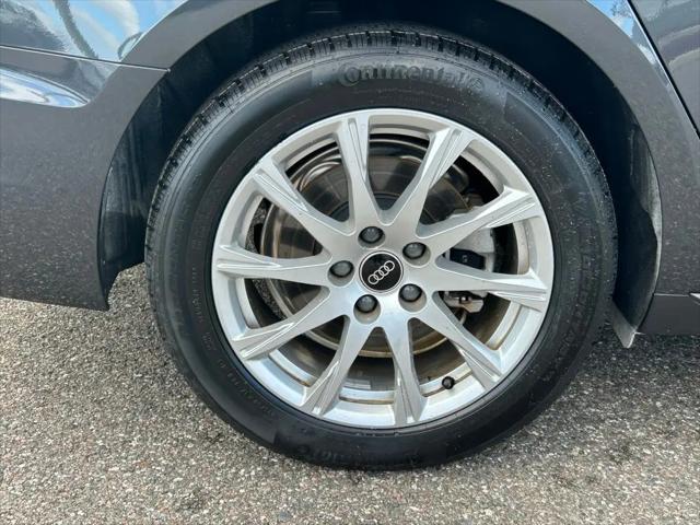 2023 Audi A4 Premium 40 TFSI quattro S tronic
