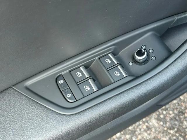 2023 Audi A4 Premium 40 TFSI quattro S tronic