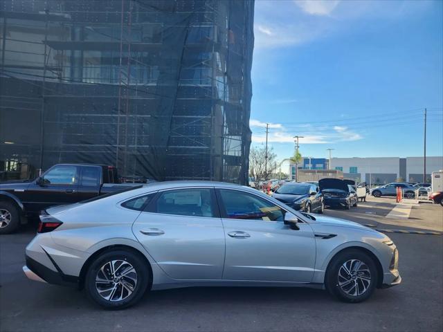 2026 Hyundai Sonata Hybrid Blue