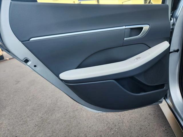 2026 Hyundai Sonata Hybrid Blue