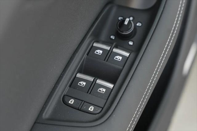 2026 Audi Q8 Premium Plus 55 TFSI quattro Tiptronic
