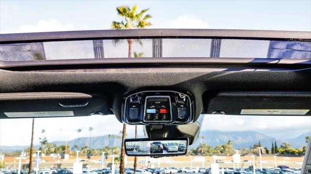 2026 Jeep Grand Wagoneer L Summit Obsidian 4x4