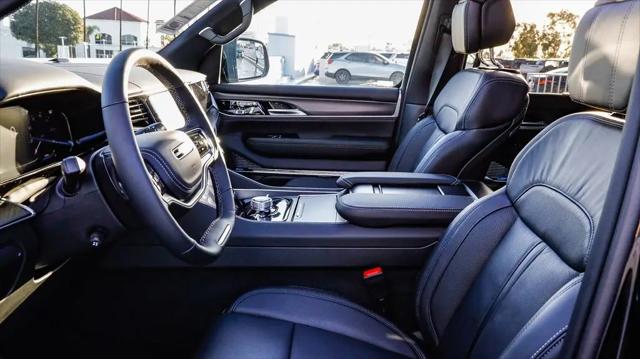 2026 Jeep Grand Wagoneer L Summit Obsidian 4x4