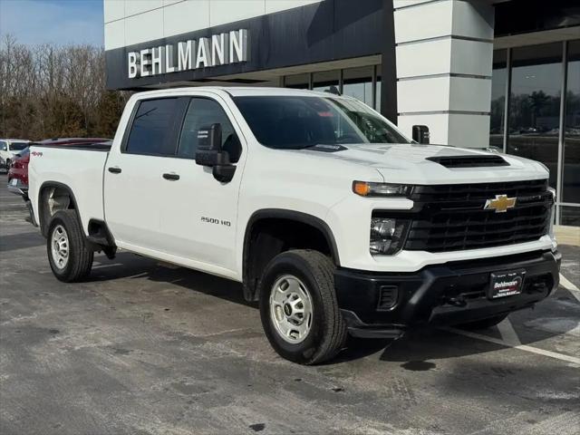 2025 Chevrolet Silverado 2500HD 4WD Crew Cab Standard Bed Work Truck