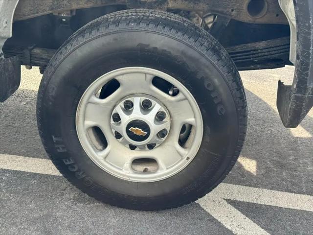 2025 Chevrolet Silverado 2500HD 4WD Crew Cab Standard Bed Work Truck