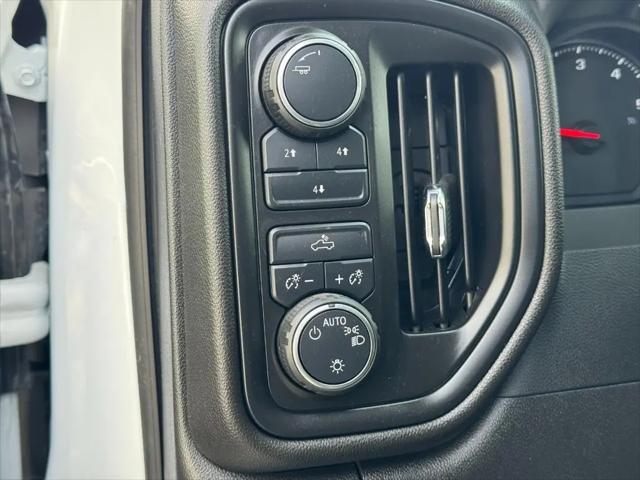 2025 Chevrolet Silverado 2500HD 4WD Crew Cab Standard Bed Work Truck