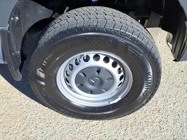 2026 Mercedes-Benz Sprinter 2500 Standard Roof 4-Cyl Diesel HO