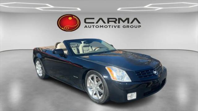 2005 Cadillac XLR Standard
