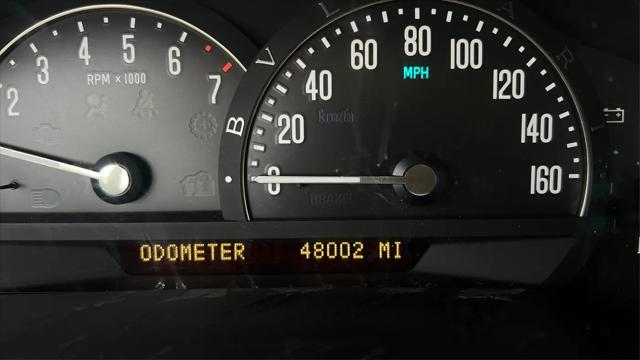2005 Cadillac XLR Standard