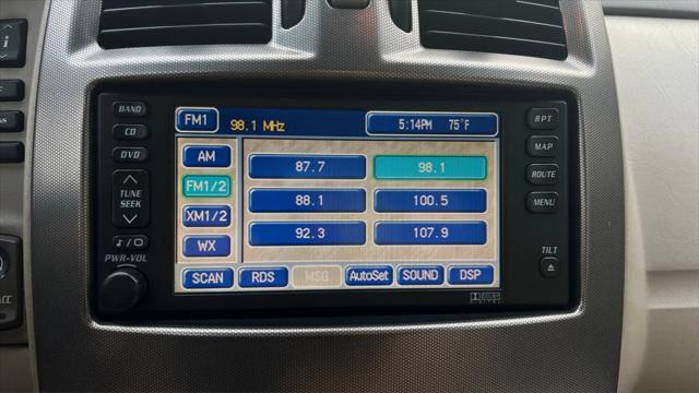 2005 Cadillac XLR Standard