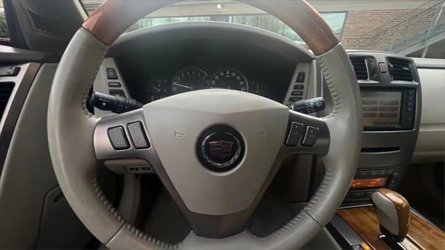 2005 Cadillac XLR Standard