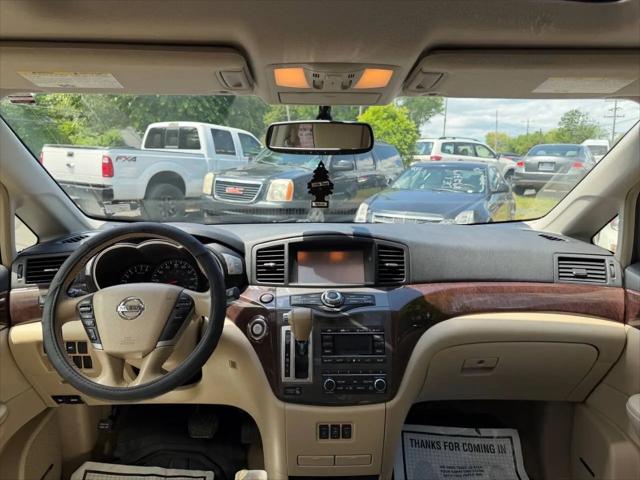 2014 Nissan Quest LE