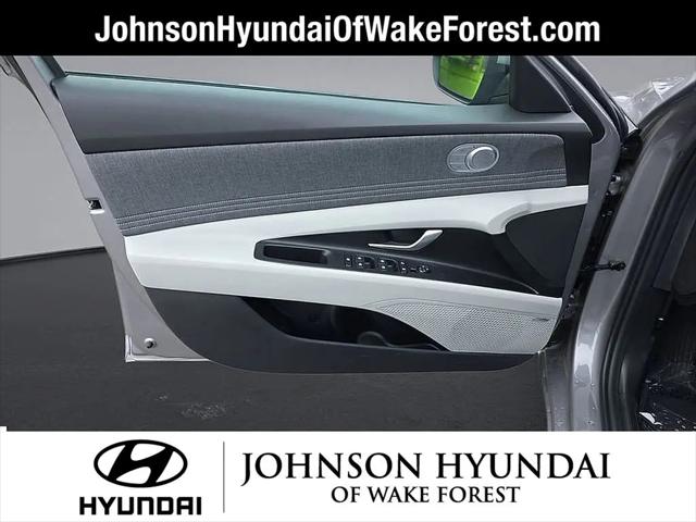 2026 Hyundai Elantra Hybrid Limited